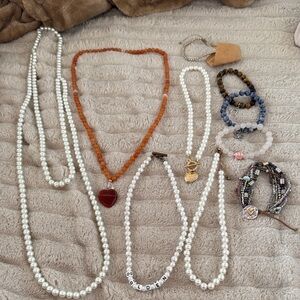 Costume Pearl and Crystal Necklace and Bracelet Bundle